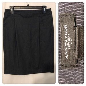 Ann Taylor | Midi Skirt 21.5" | Size 2